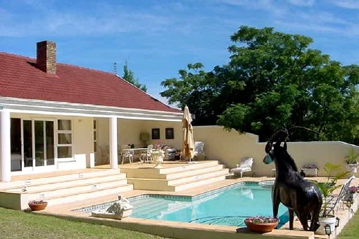 Haus in Somerset West zum Kauf